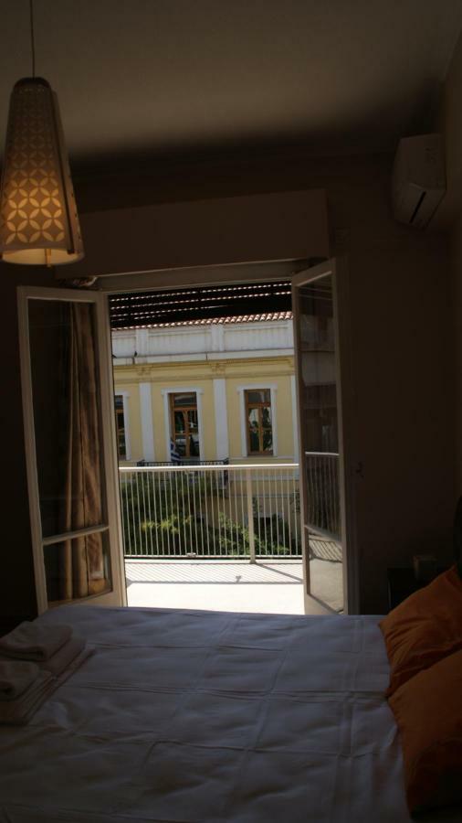 The Victoria Square Exceptional Apartments Athene Buitenkant foto